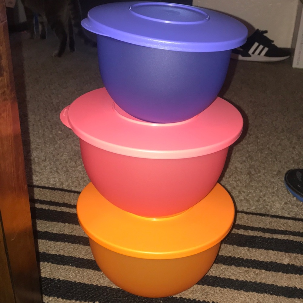 Tupperware 🧡💖💜
